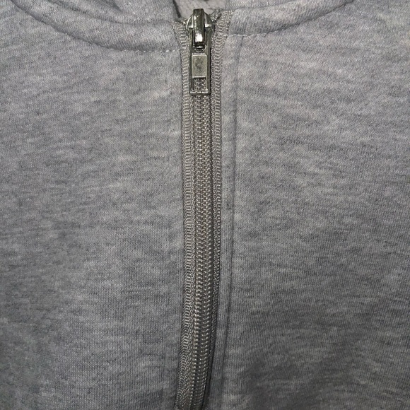 Forever 21 Active Cropped Sweatshirt - Picture 5 of 6